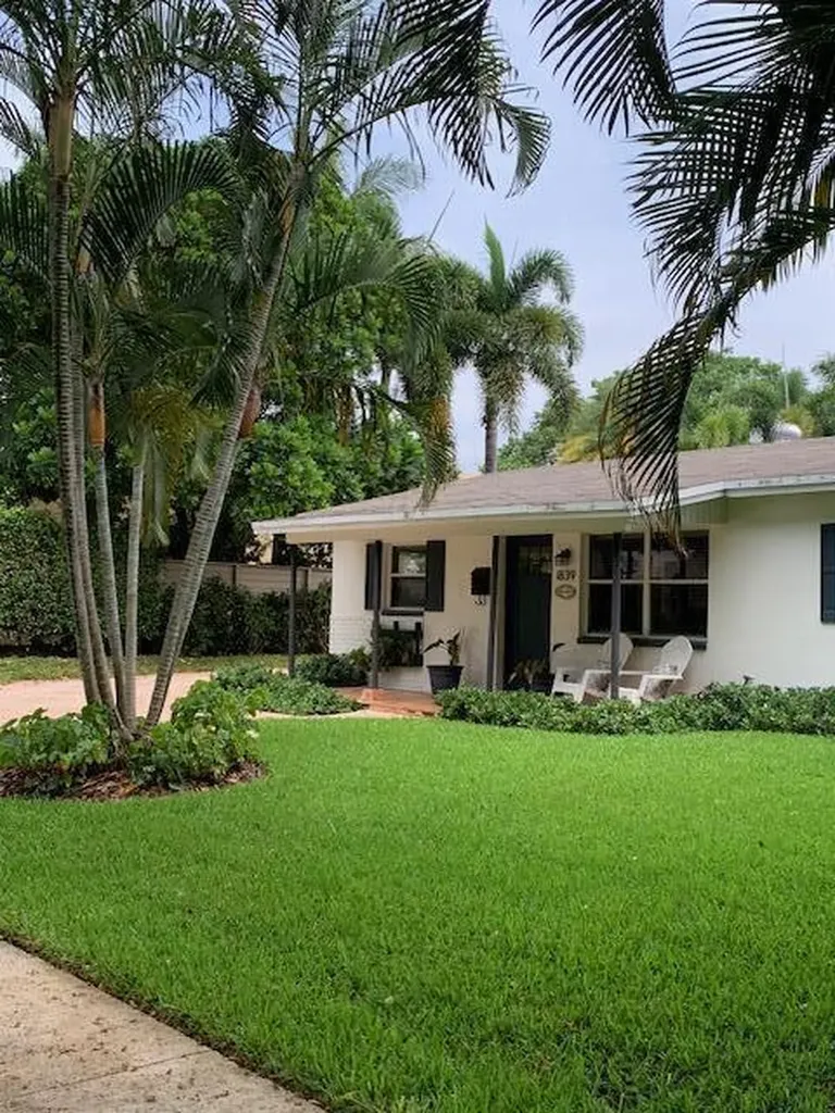 839 Upland Road West Palm Beach FL 33401