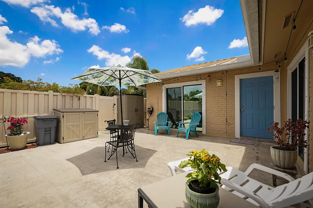 5729 Golden Eagle Circle Palm Beach Gardens FL 33418