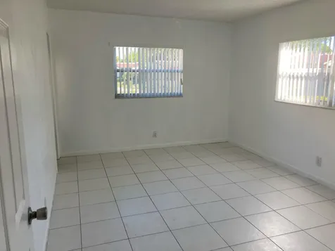 9374 SW 3rd Street Boca Raton FL 33428