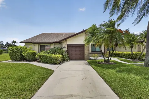 148 Village Walk Drive Royal Palm Beach FL 33411