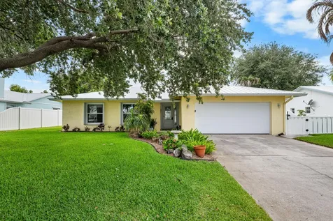 8974 SE Bobo Court Hobe Sound FL 33455
