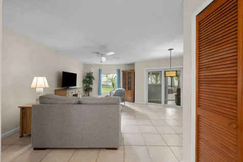 8974 SE Bobo Court Hobe Sound FL 33455