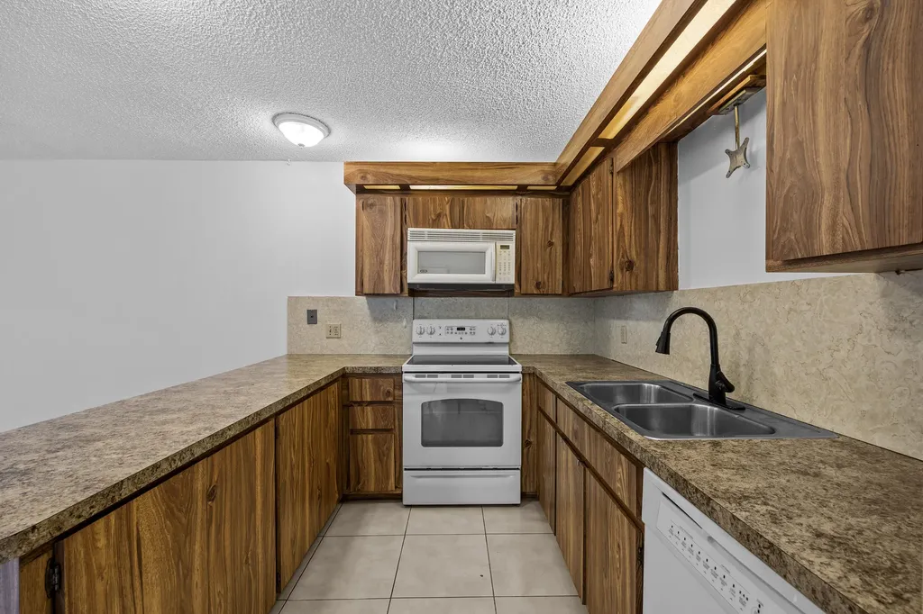 4211 Turnberry Circle Lake Worth FL 33467