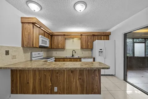 4211 Turnberry Circle Lake Worth FL 33467