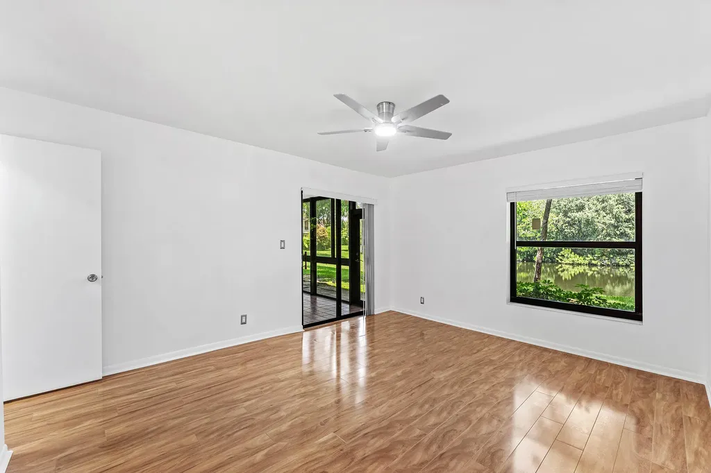 3821 Carambola Circle N Coconut Creek FL 33066