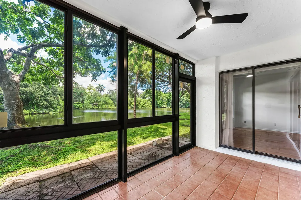 3821 Carambola Circle N Coconut Creek FL 33066