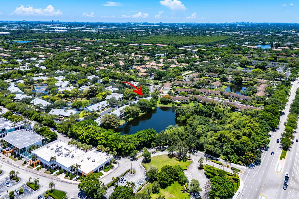3821 Carambola Circle N Coconut Creek FL 33066