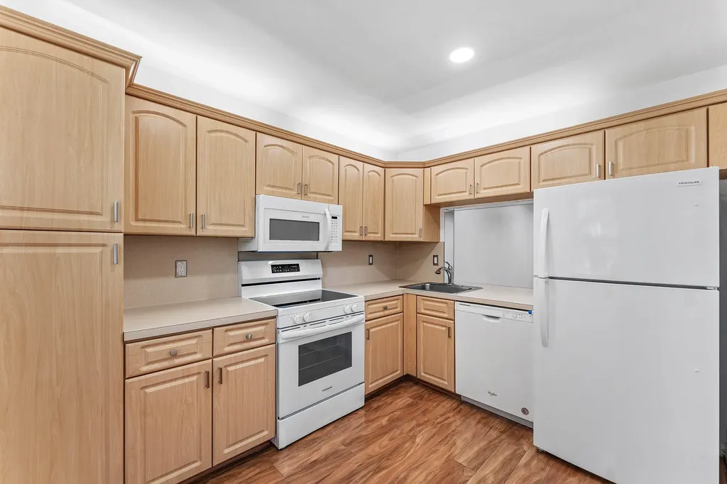 3821 Carambola Circle N Coconut Creek FL 33066