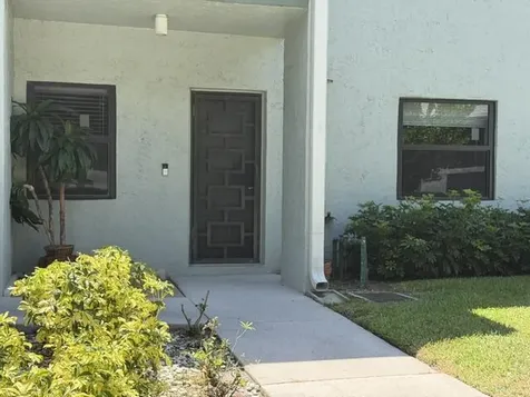 3821 Carambola Circle N Coconut Creek FL 33066