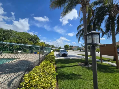 1530 Royal Forest Court Palm Springs FL 33406