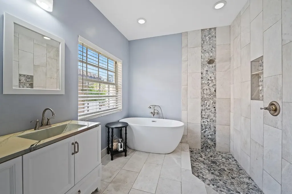 4080 NW 83rd Lane Coral Springs FL 33065