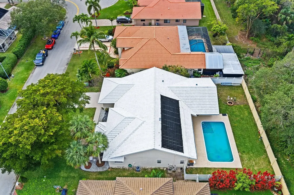 4080 NW 83rd Lane Coral Springs FL 33065