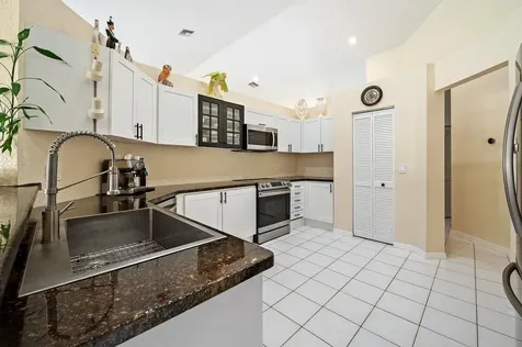 4080 NW 83rd Lane Coral Springs FL 33065