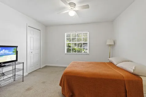 620 39th Court SW Vero Beach FL 32968
