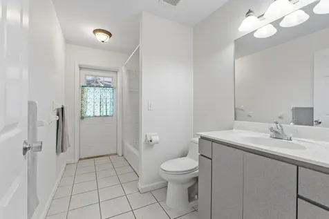 620 39th Court SW Vero Beach FL 32968