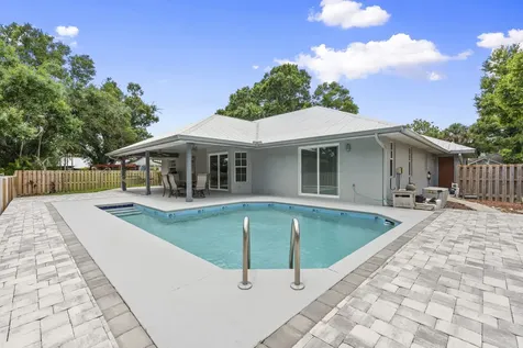 620 39th Court SW Vero Beach FL 32968