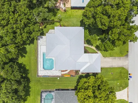 620 39th Court SW Vero Beach FL 32968