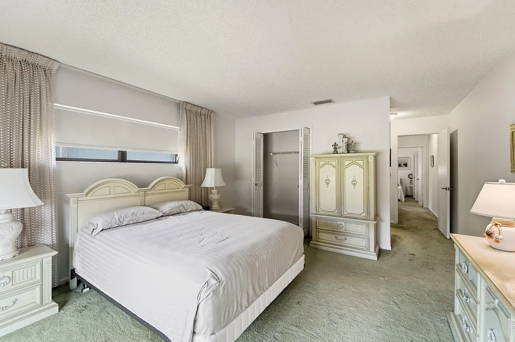 4785 Quailwood Terrace Boynton Beach FL 33436