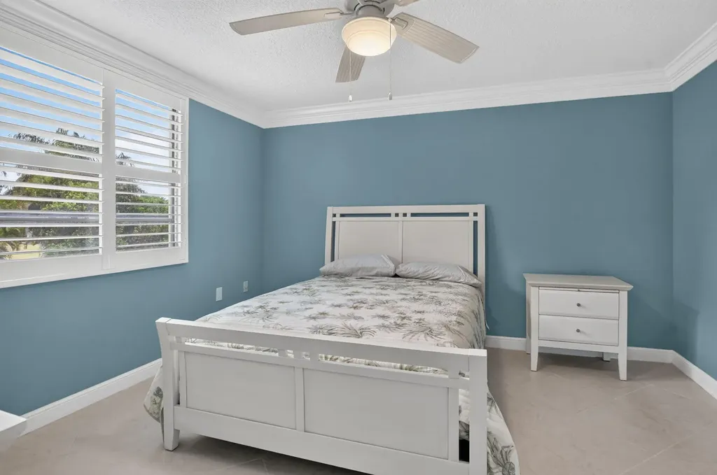 6061 Balboa Circle Boca Raton FL 33433