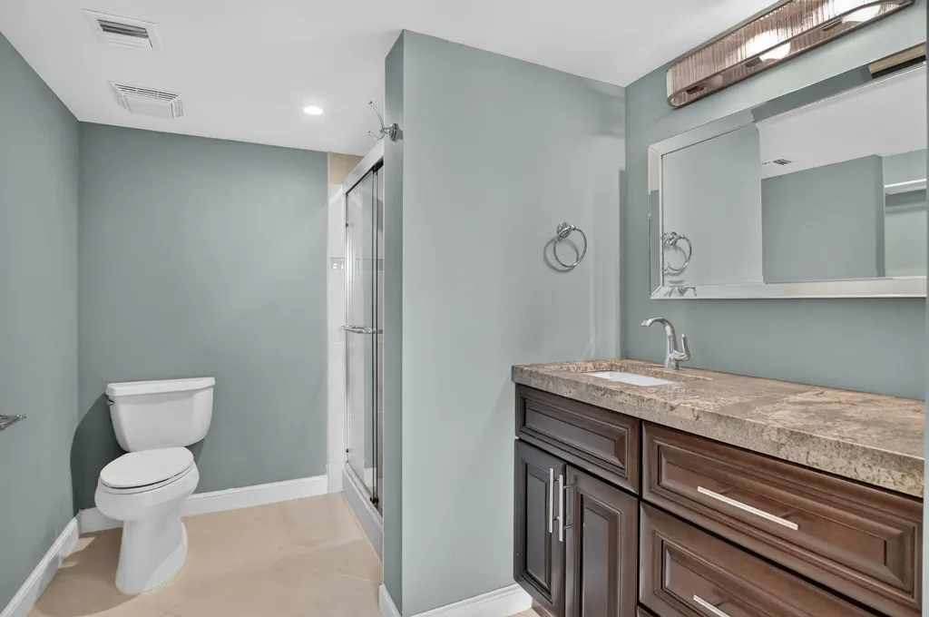 6061 Balboa Circle Boca Raton FL 33433