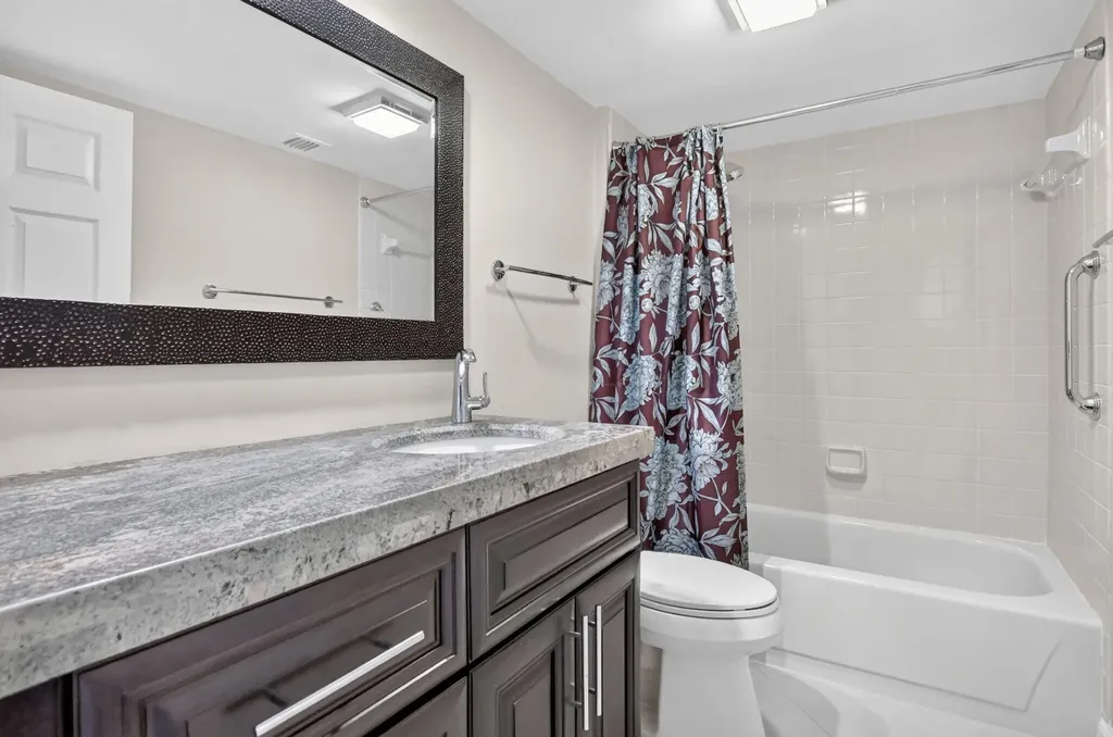 6061 Balboa Circle Boca Raton FL 33433