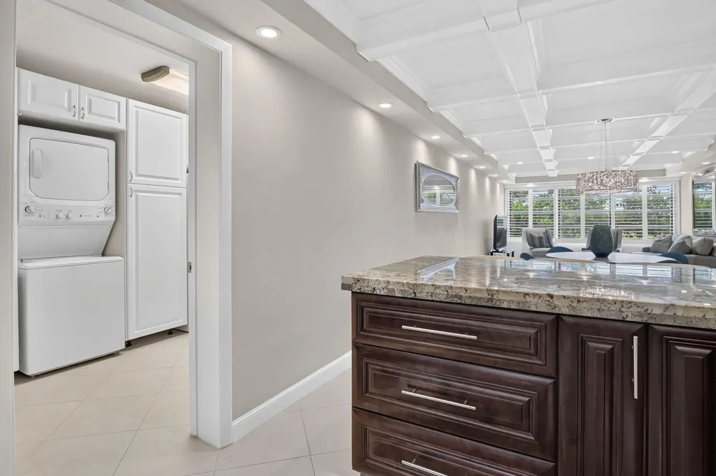 6061 Balboa Circle Boca Raton FL 33433