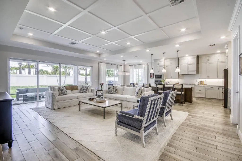 12104 Waterstone Circle Palm Beach Gardens FL 33412