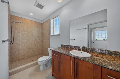 2700 NE 8th Avenue Wilton Manors FL 33334