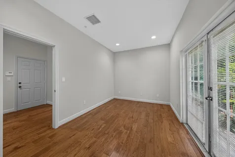 2700 NE 8th Avenue Wilton Manors FL 33334