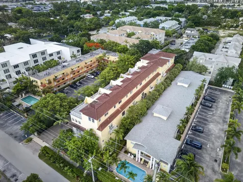 2700 NE 8th Avenue Wilton Manors FL 33334