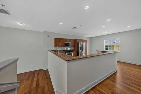 2700 NE 8th Avenue Wilton Manors FL 33334
