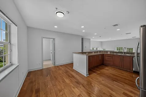 2700 NE 8th Avenue Wilton Manors FL 33334