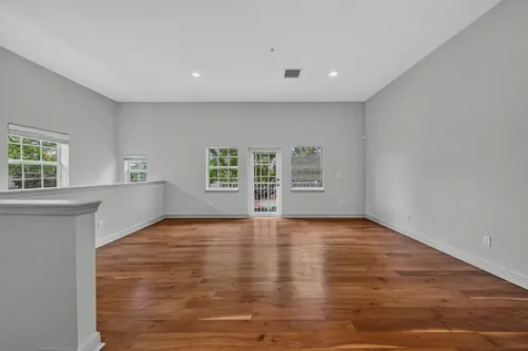 2700 NE 8th Avenue Wilton Manors FL 33334