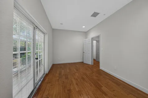 2700 NE 8th Avenue Wilton Manors FL 33334