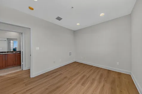 2700 NE 8th Avenue Wilton Manors FL 33334