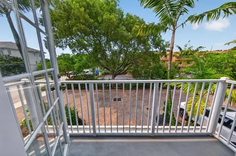 2700 NE 8th Avenue Wilton Manors FL 33334