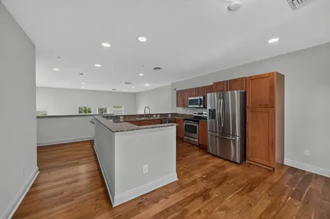 2700 NE 8th Avenue Wilton Manors FL 33334