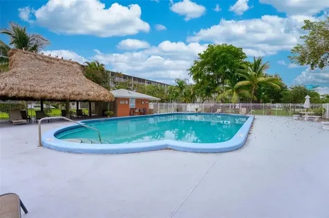 4700 Washington Street Hollywood FL 33021
