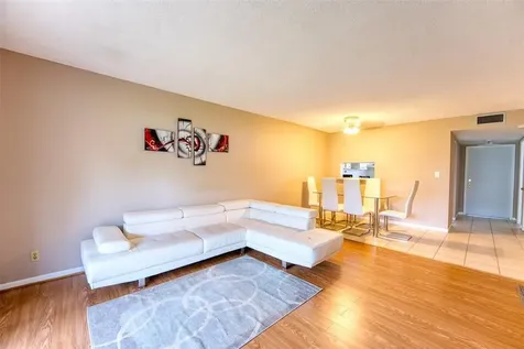 4700 Washington Street Hollywood FL 33021
