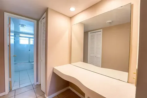 4700 Washington Street Hollywood FL 33021