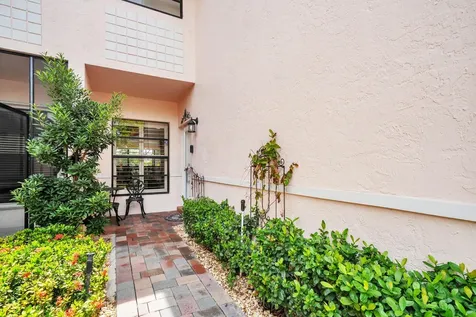 8634 Vía Reale Boca Raton FL 33496