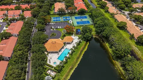 8634 Vía Reale Boca Raton FL 33496