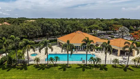 8634 Vía Reale Boca Raton FL 33496