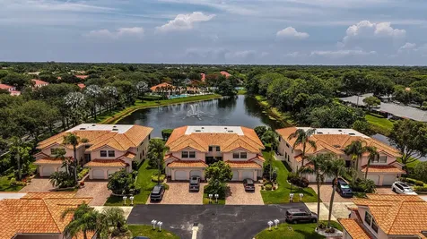 8634 Vía Reale Boca Raton FL 33496