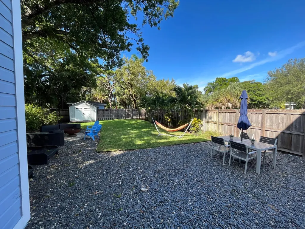 1009 Tequesta Street Fort Lauderdale FL 33312