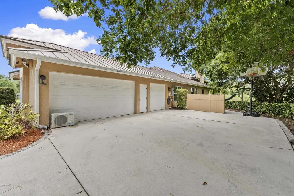 7310 Reserve Creek Drive Port St Lucie FL 34986