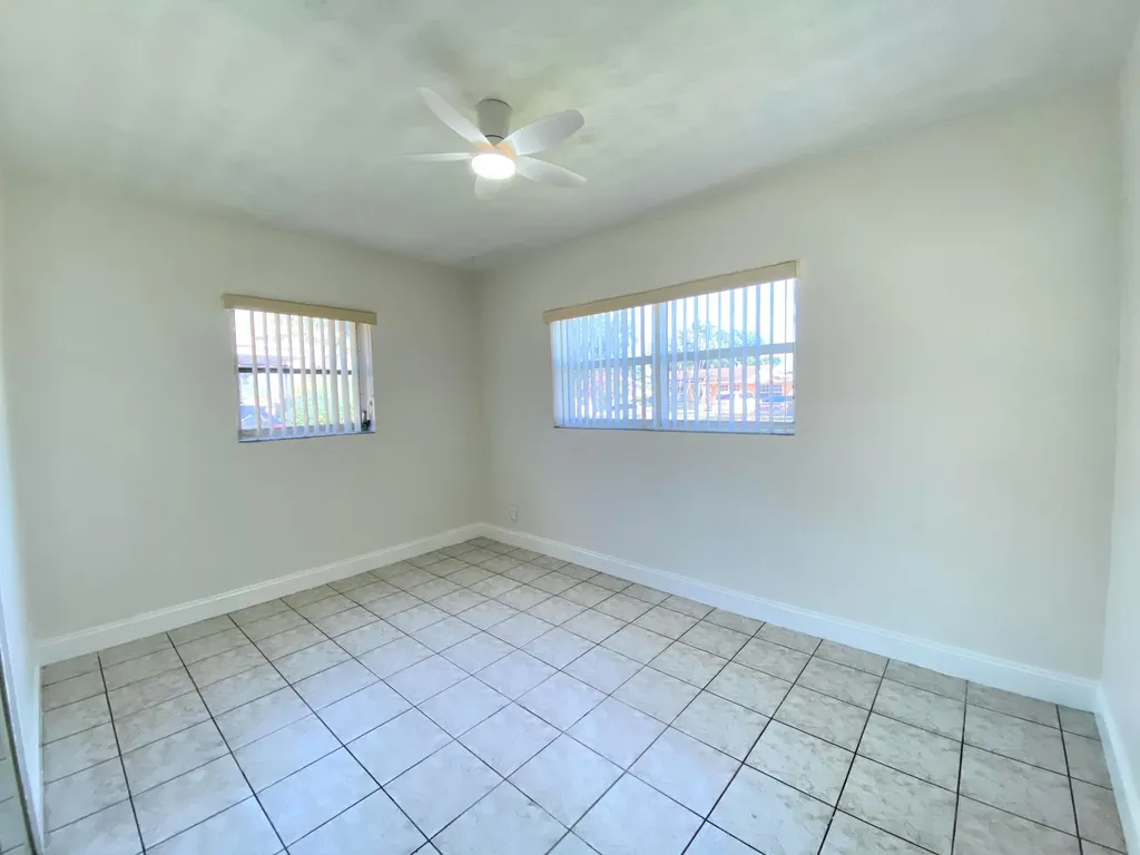6751 Liberty Street Hollywood FL 33024