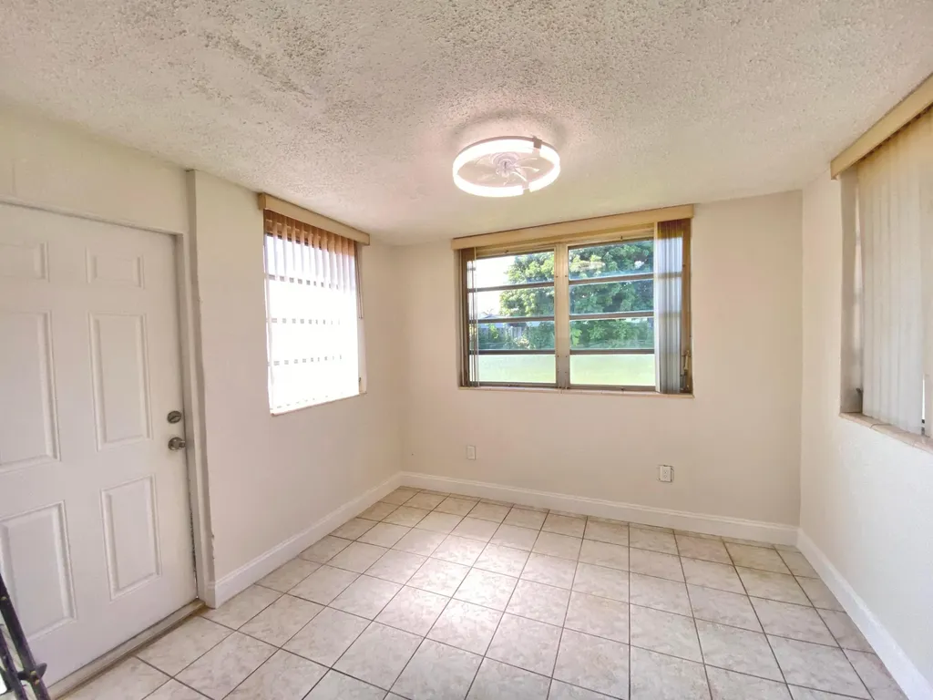6751 Liberty Street Hollywood FL 33024