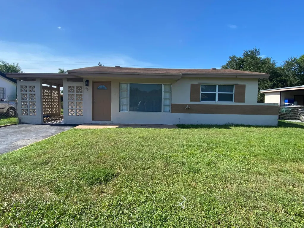 6751 Liberty Street Hollywood FL 33024