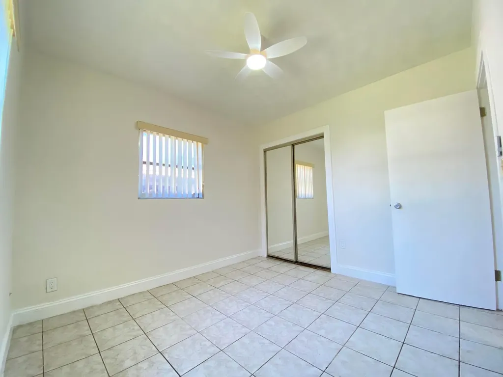 6751 Liberty Street Hollywood FL 33024